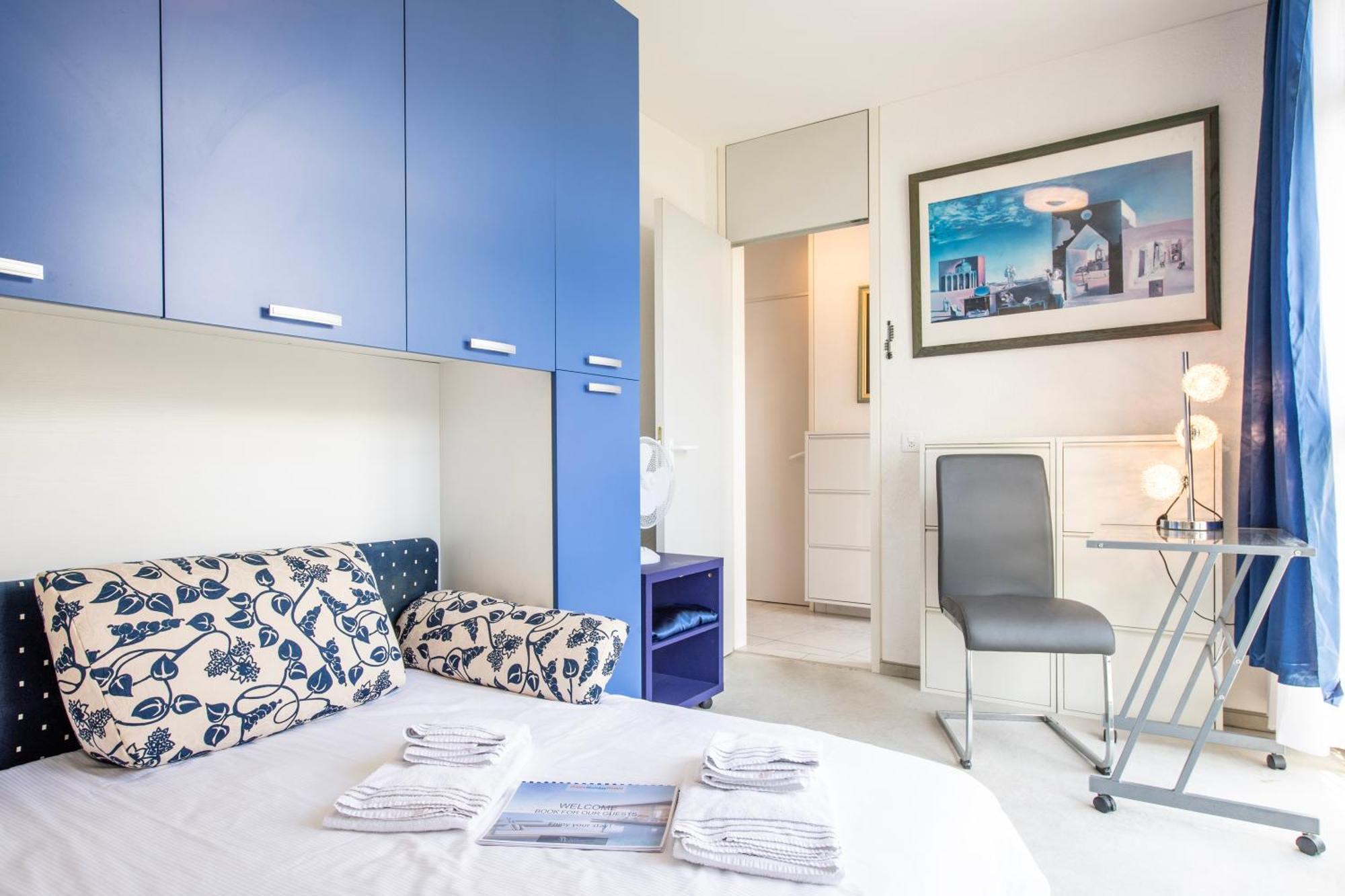 Divina Minusio Apartment Bagian luar foto