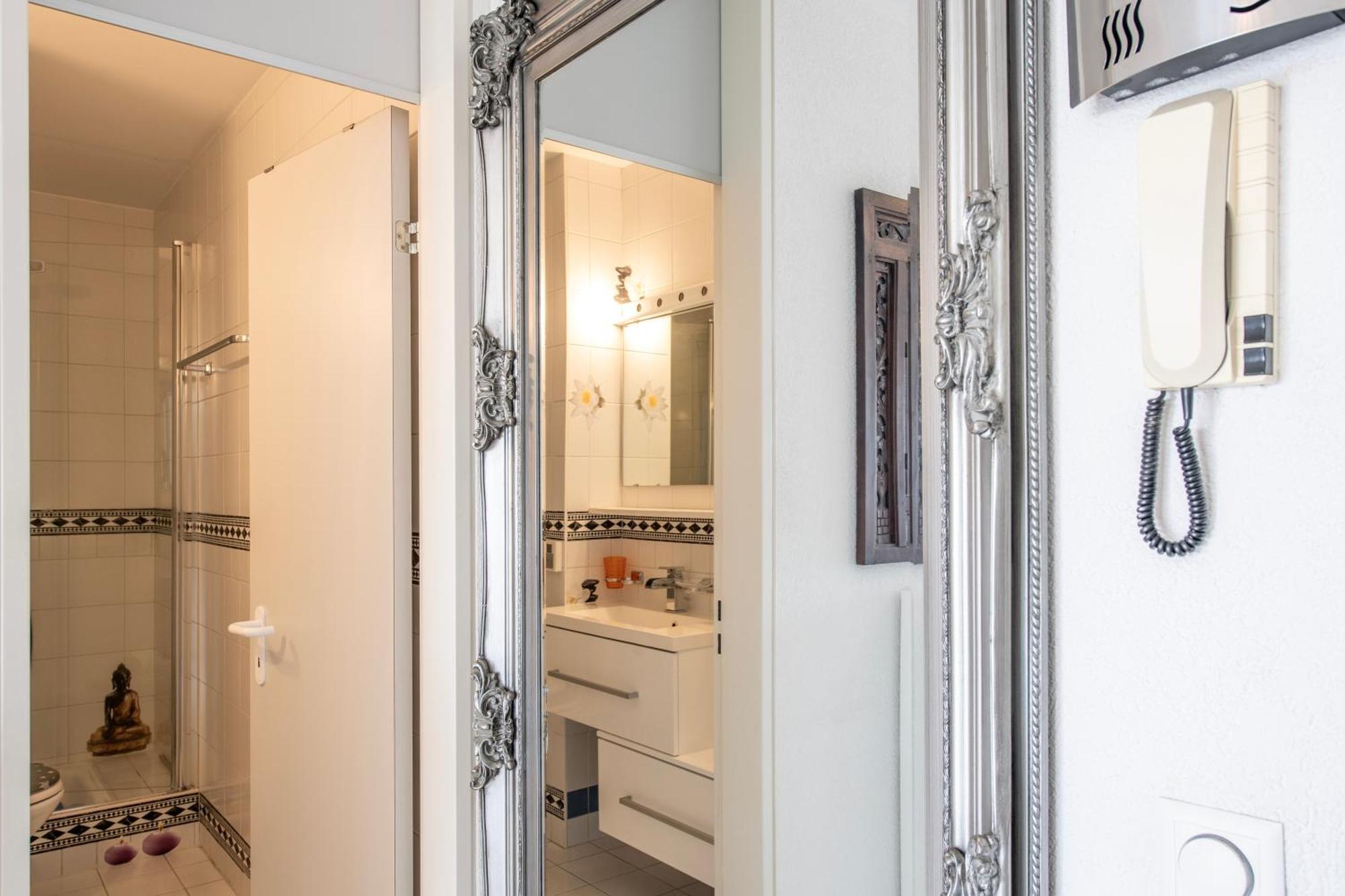 Divina Minusio Apartment Bagian luar foto