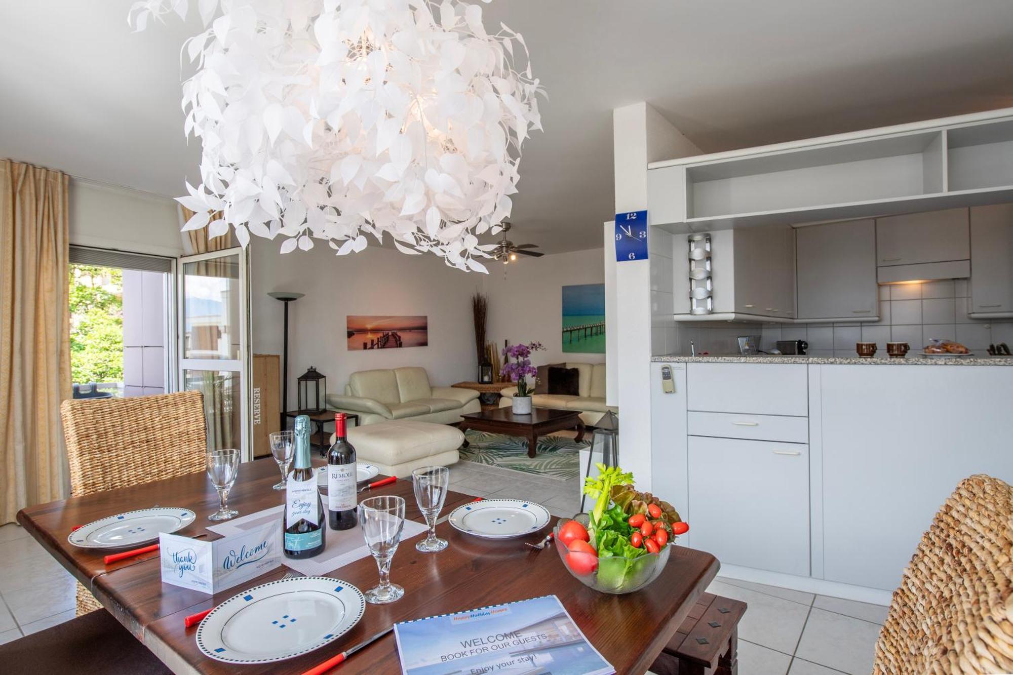 Divina Minusio Apartment Bagian luar foto